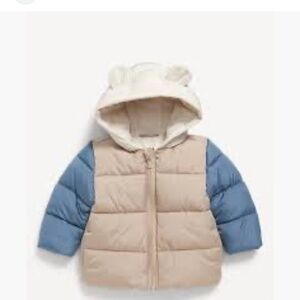Unisex water resistant puffer jacket for baby